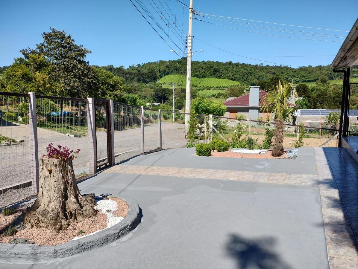 Pousada Somenzi Bento Goncalves Exterior photo